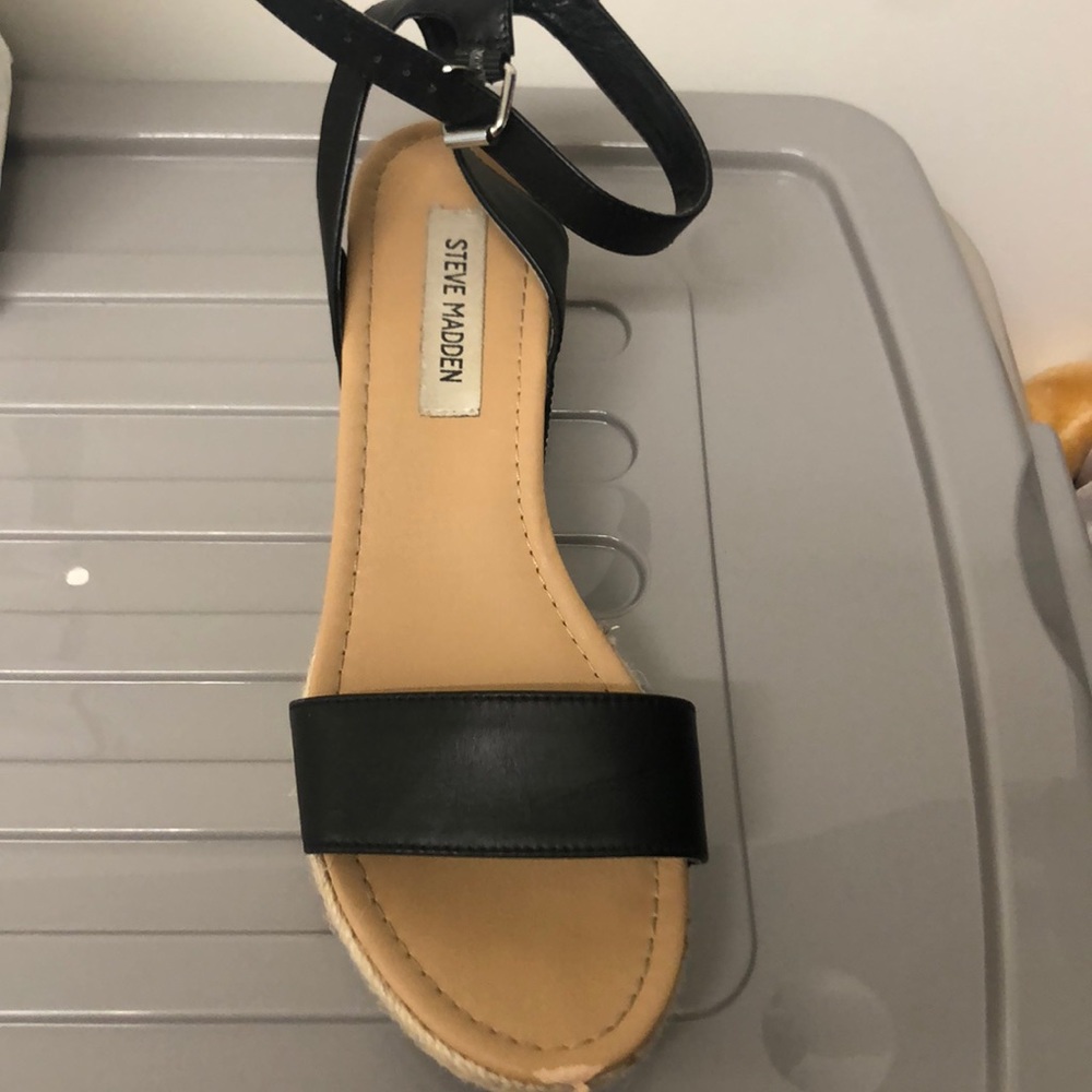 Steve Madden sandals